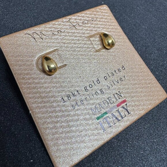 Mia Fiore 18 Kt Gold over Sterling Silver Teardrop Posts - Picture 1 of 12